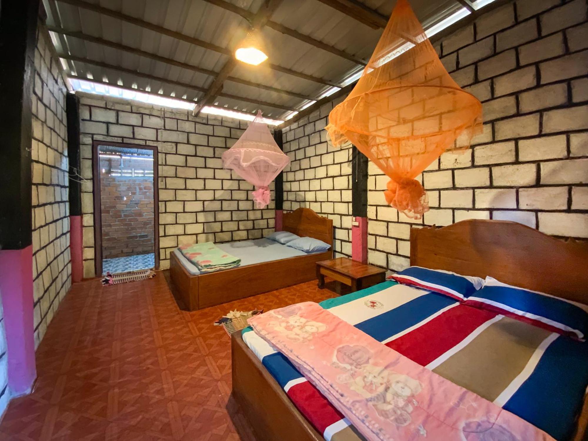 Ratanakiri Homestay & Jungle Trek Banlung Exterior foto