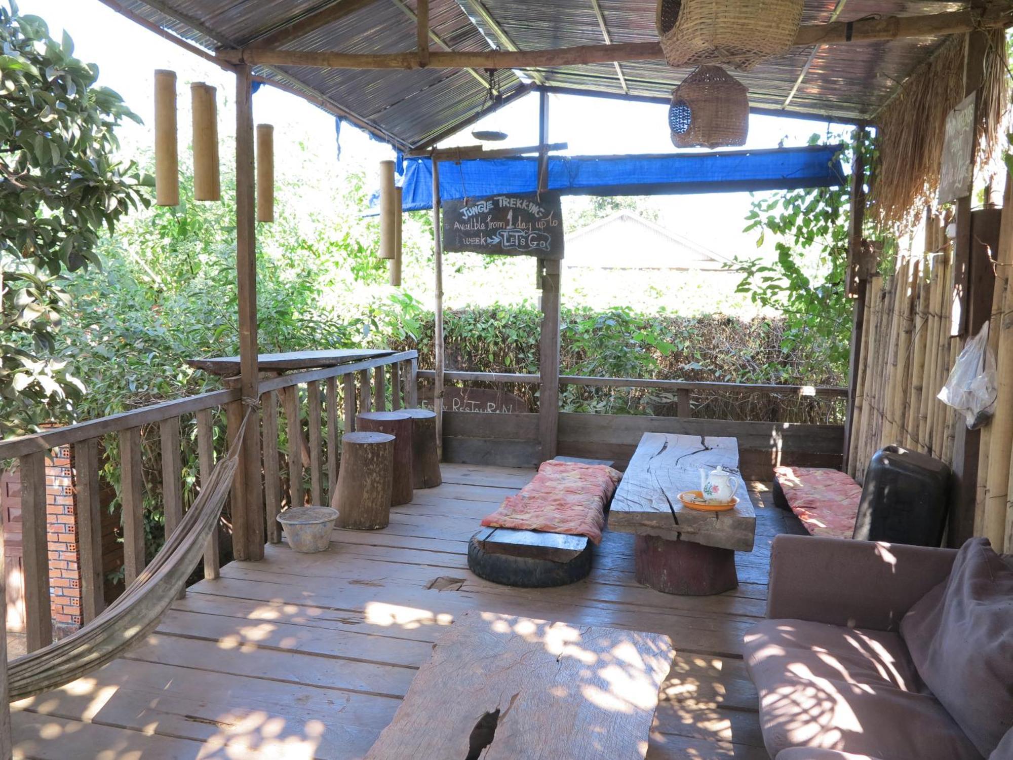 Ratanakiri Homestay & Jungle Trek Banlung Exterior foto