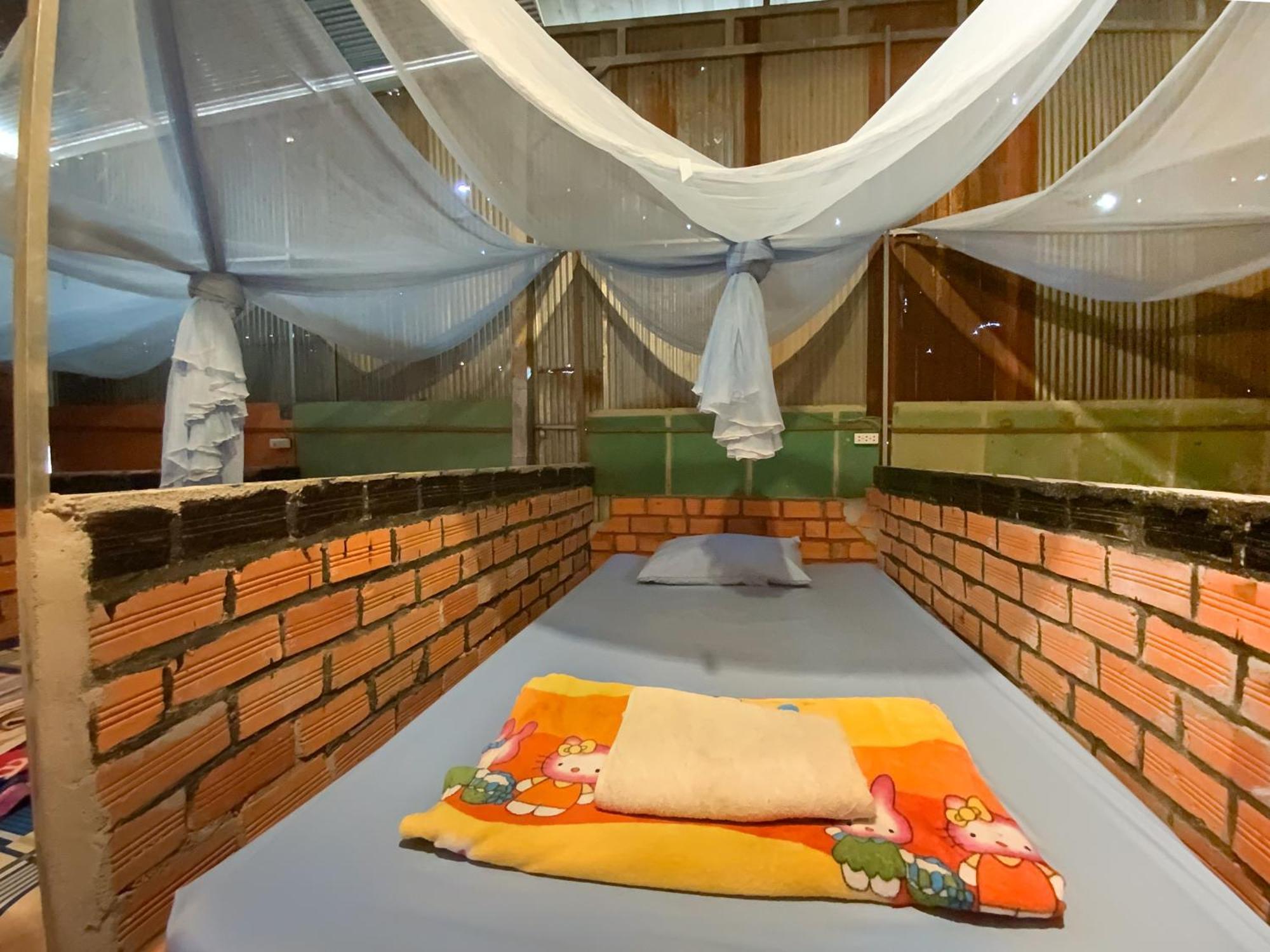Ratanakiri Homestay & Jungle Trek Banlung Quarto foto