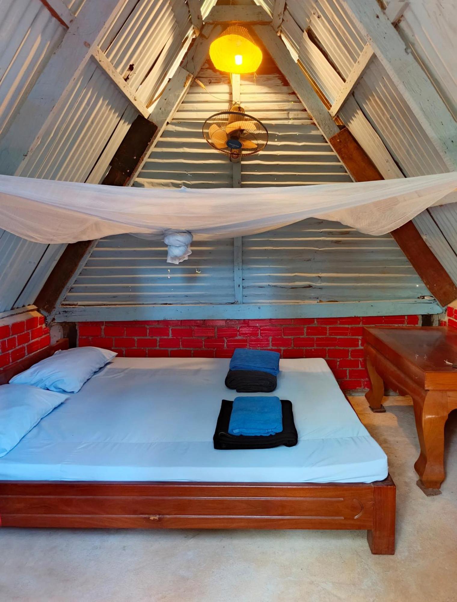 Ratanakiri Homestay & Jungle Trek Banlung Quarto foto